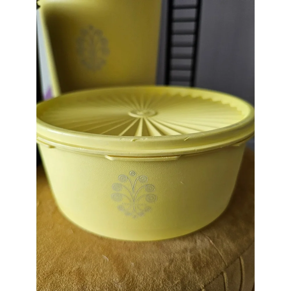 Vintage Tupperware Servalier Canister Set 3p Yellow Brown Sunburst Lid 70s Retro